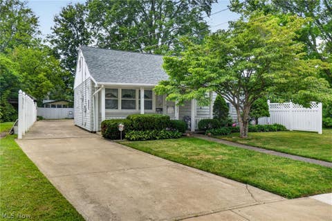 A Hanna HomeFinder account is required to view this listing.