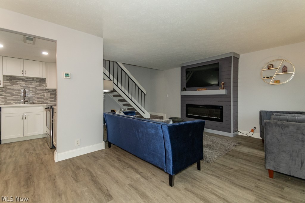 Addition To Cambridge Condo - Residential