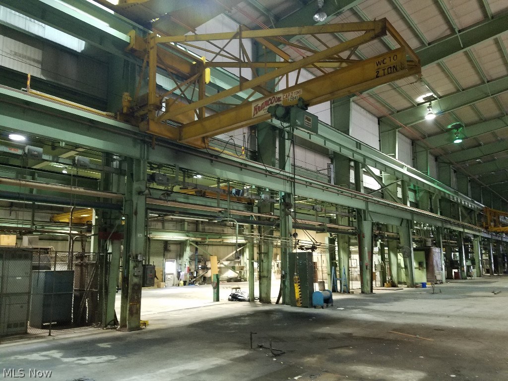 - Commercial Lease