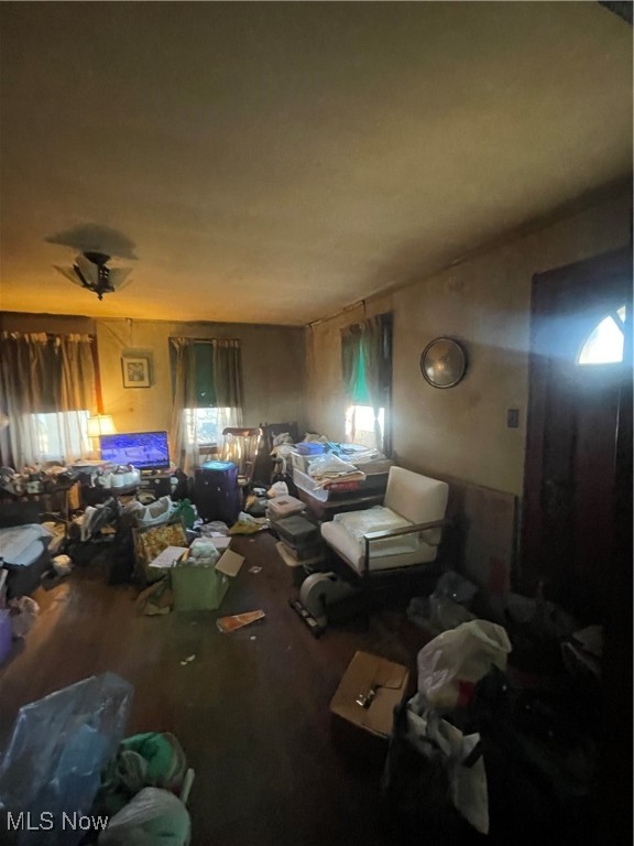 Homeworth, Ohio 44634, United States, 3 Bedrooms Bedrooms, ,1 BathroomBathrooms,Residential,Active,28304