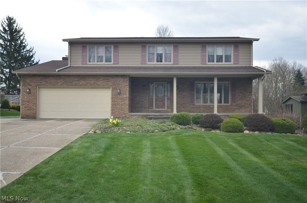 Photo of 1464 Berkshire Road, Stow, OH 44224 (MLS # 5194666)