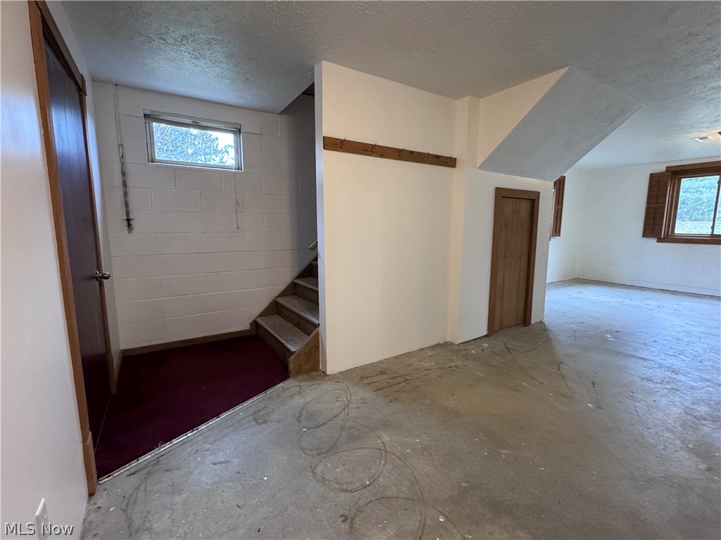 Munson 03 - Residential