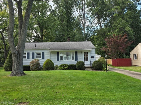 Homes For Sale - 927 Barclay Avenue<br/> Salem, OH 44460
