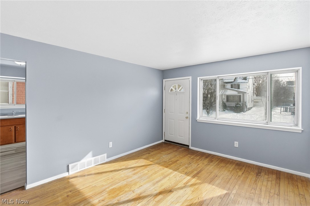 Frisbie Realty Cos Mars Hill - Residential