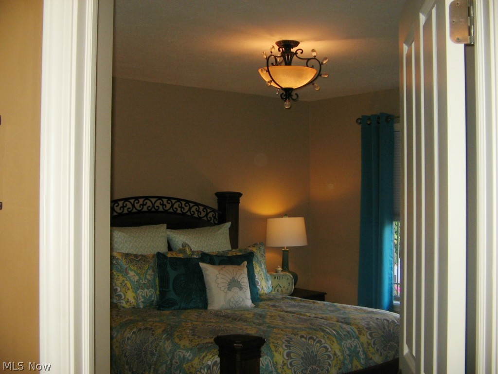 Warren Cc Villas Condos - Residential