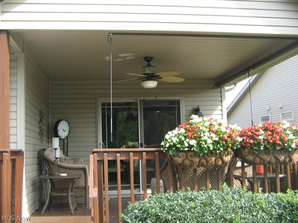 Warren Cc Villas Condos - Residential