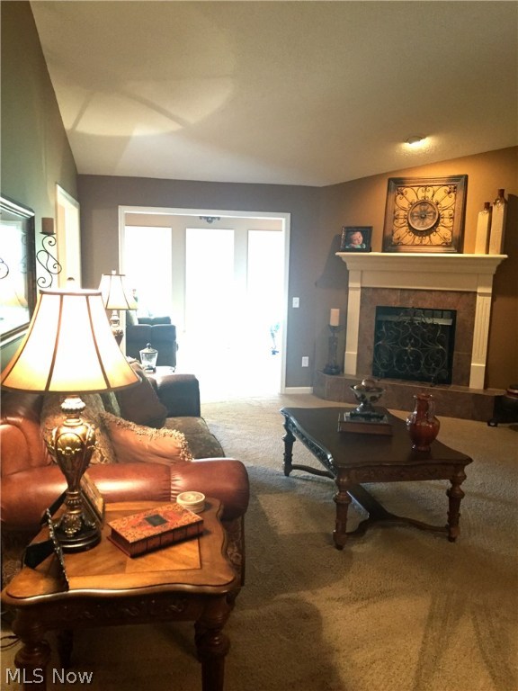 Warren Cc Villas Condos - Residential