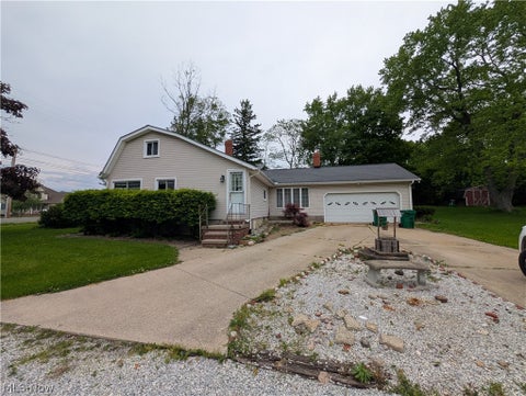 Homes For Rent - 5205 Blair Road<br/> Lake County, Perry, OH 44081