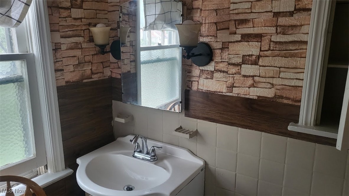 Shaker Lee 03 - Residential