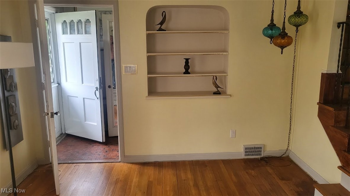 Shaker Lee 03 - Residential