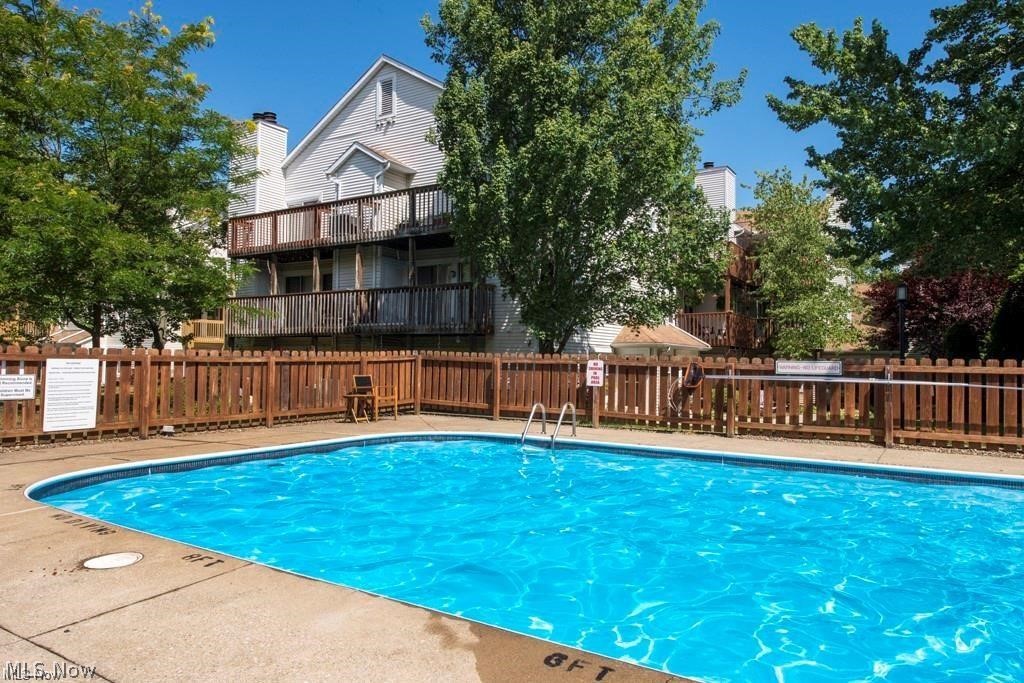 Courtyard Condominiums - Residential