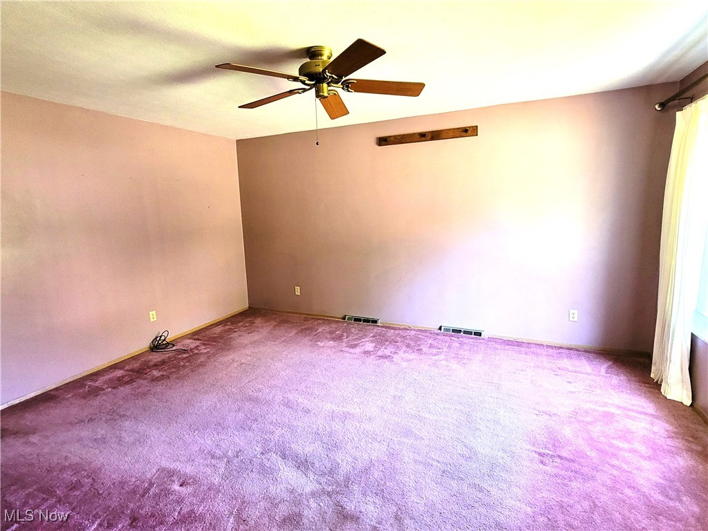 1040 Silvercrest Avenue, Akron, Ohio image 6