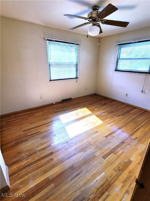 1040 Silvercrest Avenue, Akron, Ohio image 15