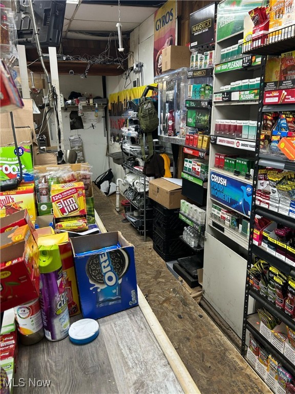 Shaker Overlook - Commercial Sale