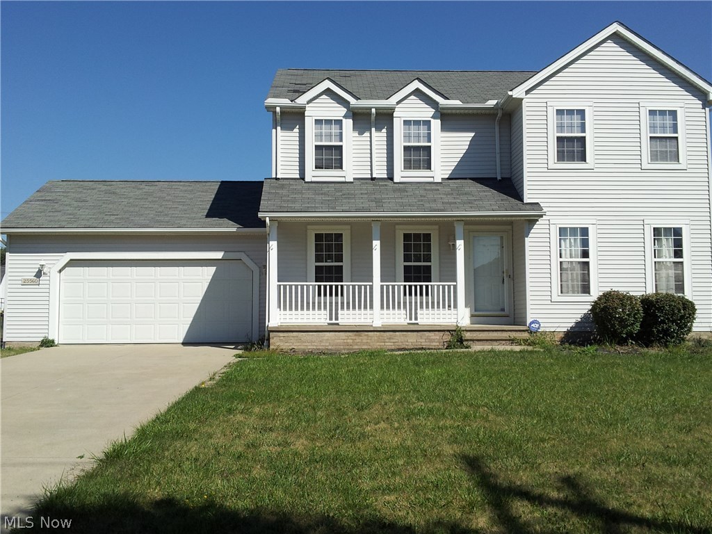 Come home to this bright & super spacious 3 bedroom, 3 bath single family colonial. Enjoy the large living room with a cozy fireplace and dining room area.
The eat-in kitchen has beautiful cabinets & with granite and a laundry room just a few feet away. Upstairs, the master suite include a full bath (with granite) with a spacious walk-in closet. Central air, finished basement with family room and large wood deck overlooking a huge & beautiful backyard. Great for entertaining family and friends. Call for a showing today!! Leasing qualifications are good credit, stable employment - security deposit, first & last month's required. Pets allowed with $25/month pet deposit & $10/month for additional pets. No Section 8. Appliances not included.