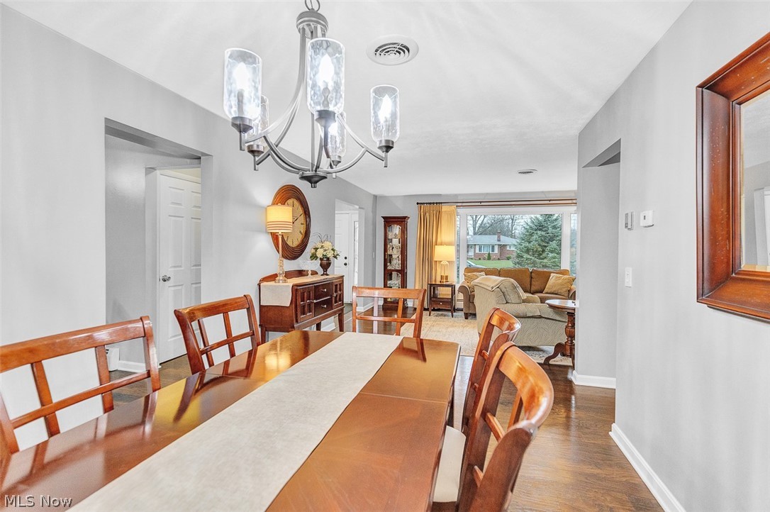 Delia Realty 01 - Residential