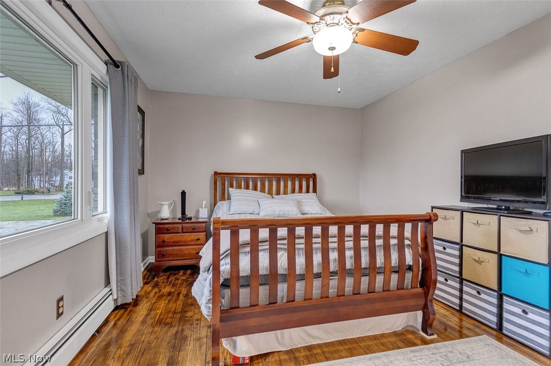 Delia Realty 01 - Residential