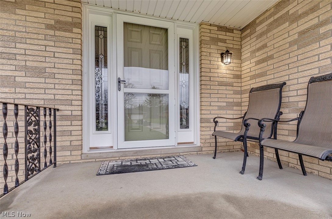 Delia Realty 01 - Residential