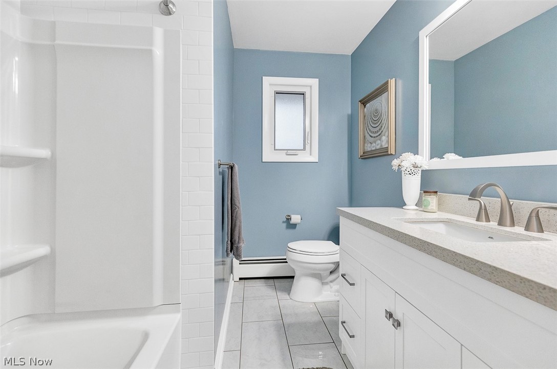 Delia Realty 01 - Residential