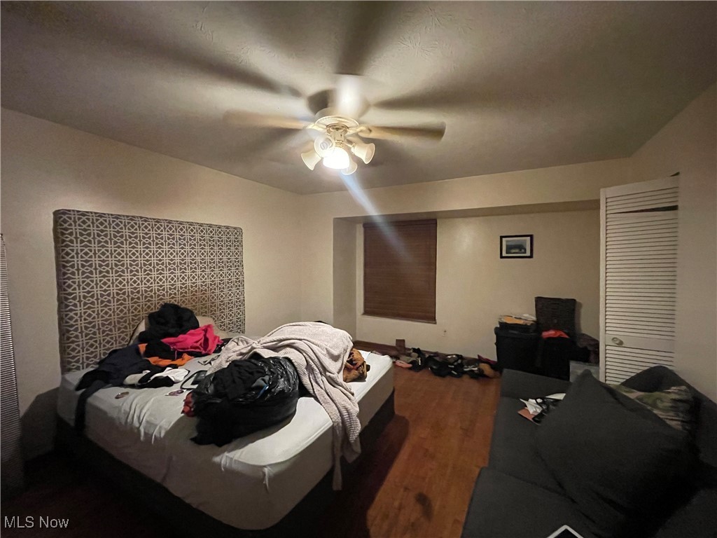 Colonial Park Condo - Residential