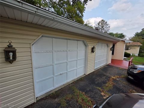 Tiny photo for 300 Eastlawn Circle, Zanesville, OH 43701 (MLS # 5188254)