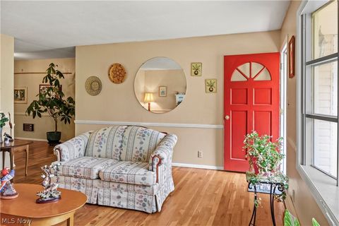 Tiny photo for 300 Eastlawn Circle, Zanesville, OH 43701 (MLS # 5188254)