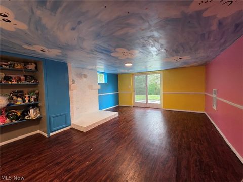 Tiny photo for 300 Eastlawn Circle, Zanesville, OH 43701 (MLS # 5188254)