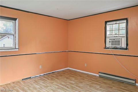 Tiny photo for 300 Eastlawn Circle, Zanesville, OH 43701 (MLS # 5188254)