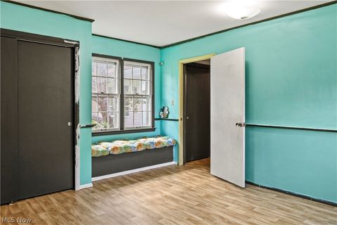 Tiny photo for 300 Eastlawn Circle, Zanesville, OH 43701 (MLS # 5188254)