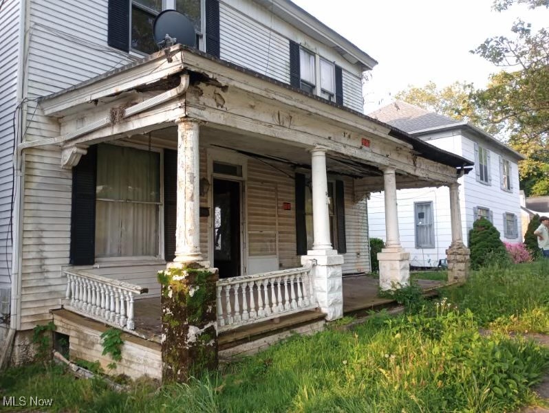 424 Elm Street, Martins Ferry, Ohio image 5