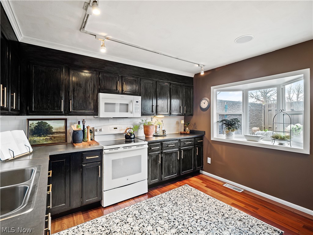 Greenfield Village At Arthur Meadows - Residential