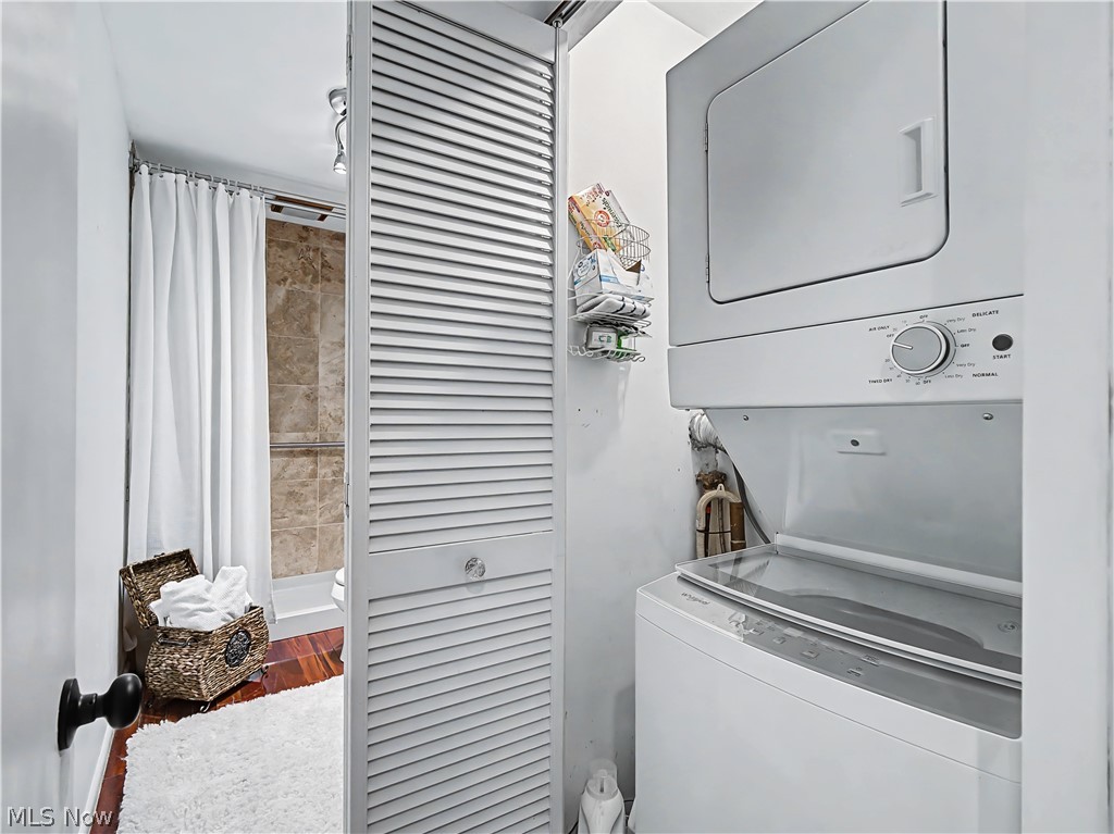 Greenfield Village At Arthur Meadows - Residential