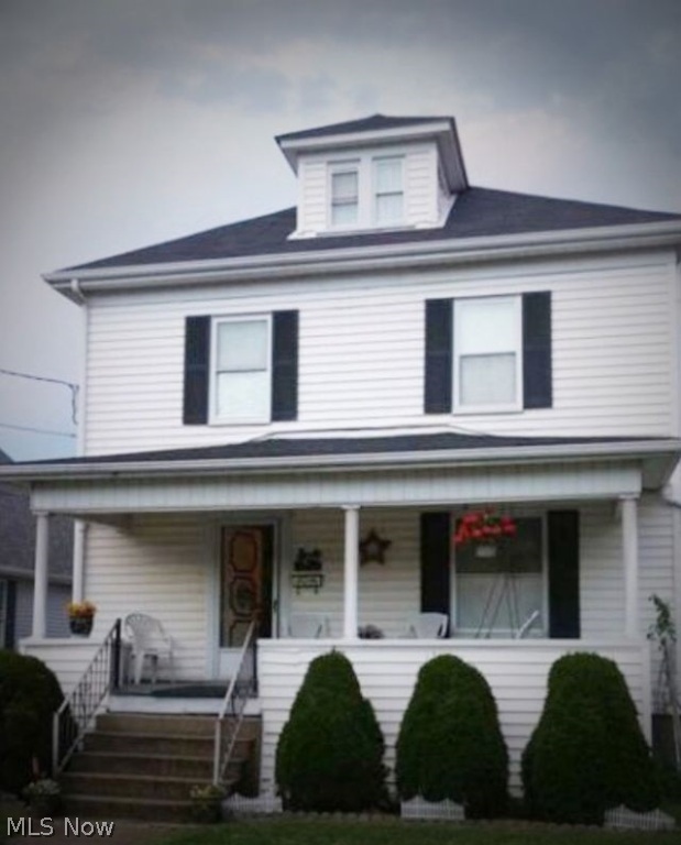 Owner may remain in the home for showings.