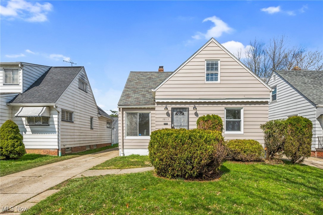 18113 Mapleboro Avenue, Maple Heights, Ohio image 3