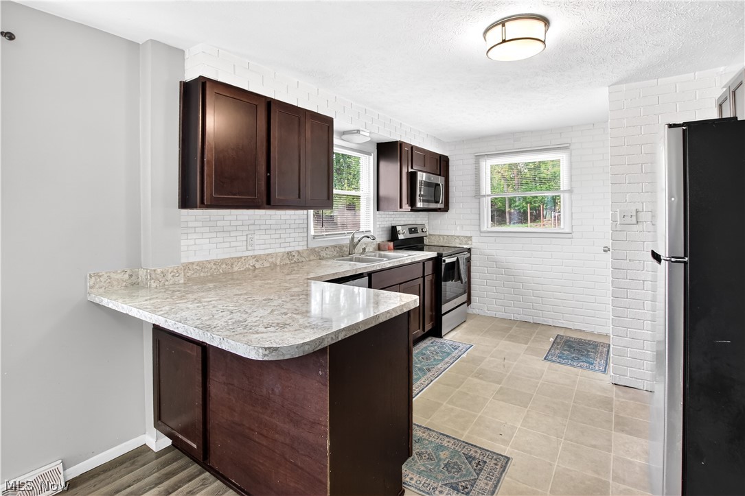 Stow Little Farms - Residential