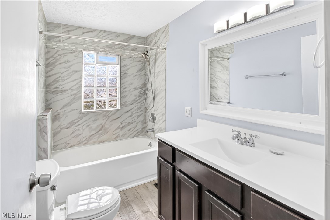 Stow Little Farms - Residential