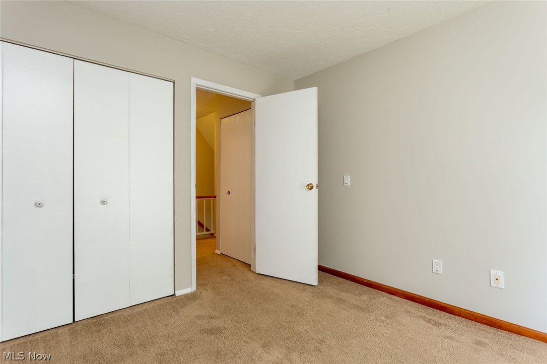 Ivy Hill Aurora Shores Condo - Residential