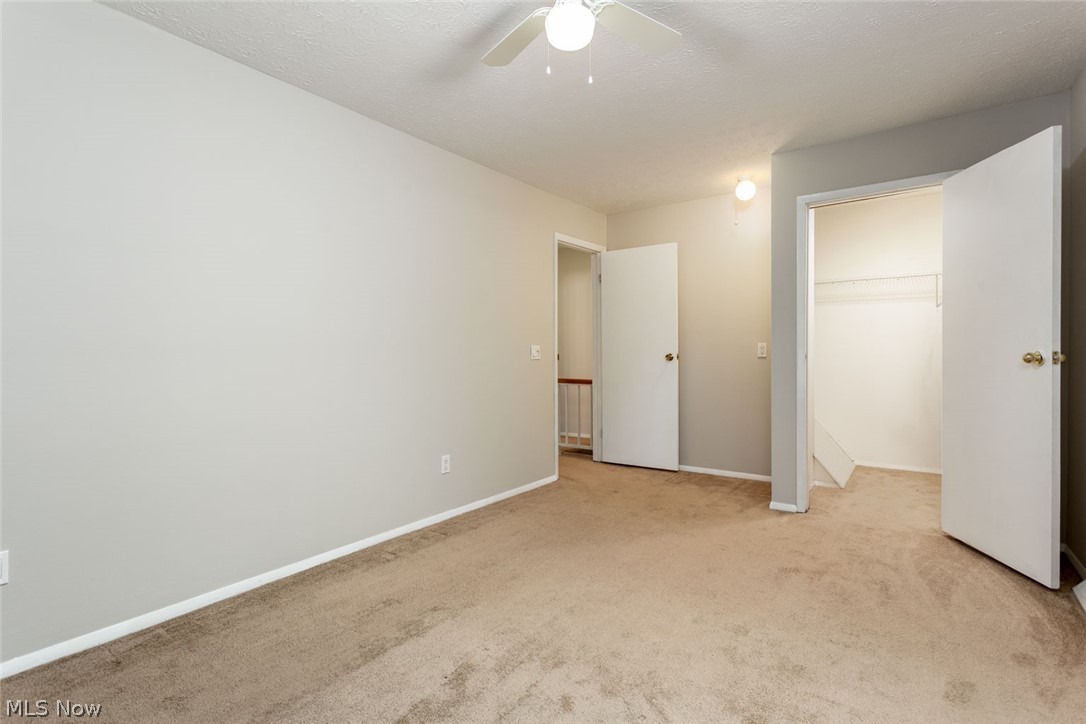 Ivy Hill Aurora Shores Condo - Residential