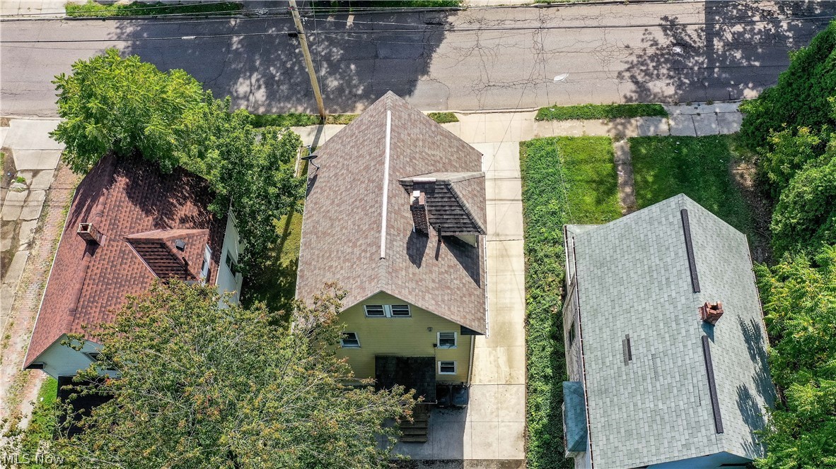 Ledge - Residential Lease