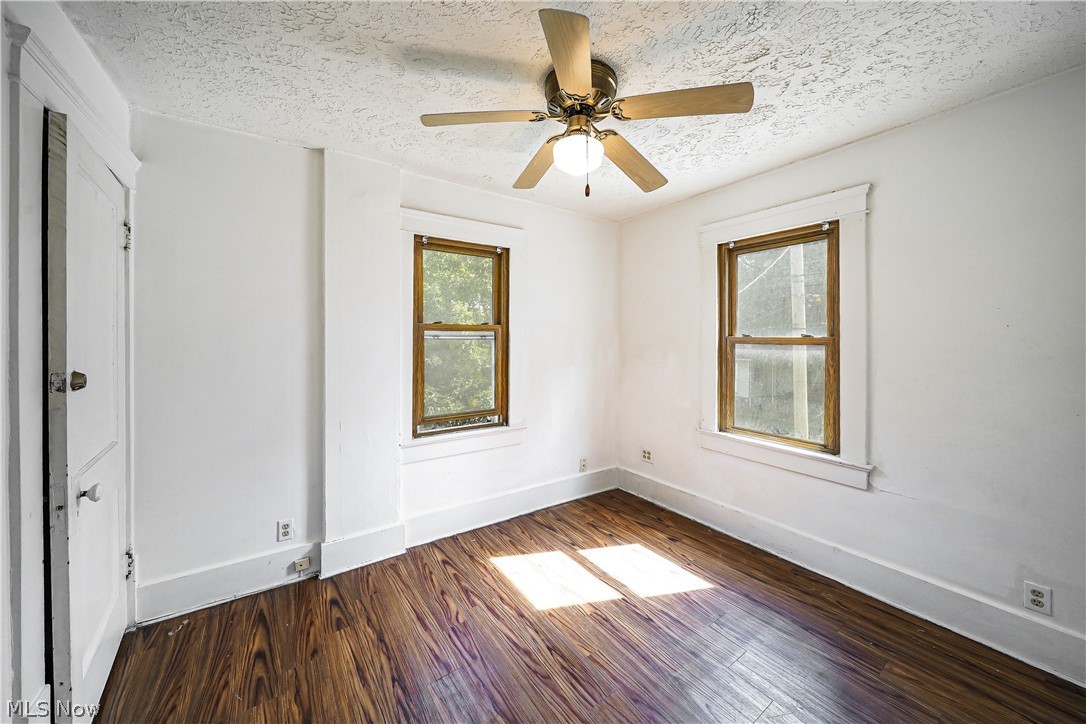 Ledge - Residential Lease