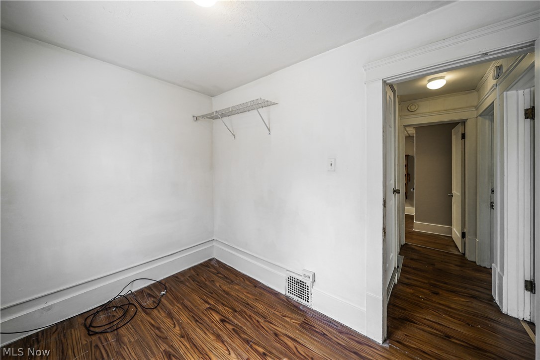 Ledge - Residential Lease