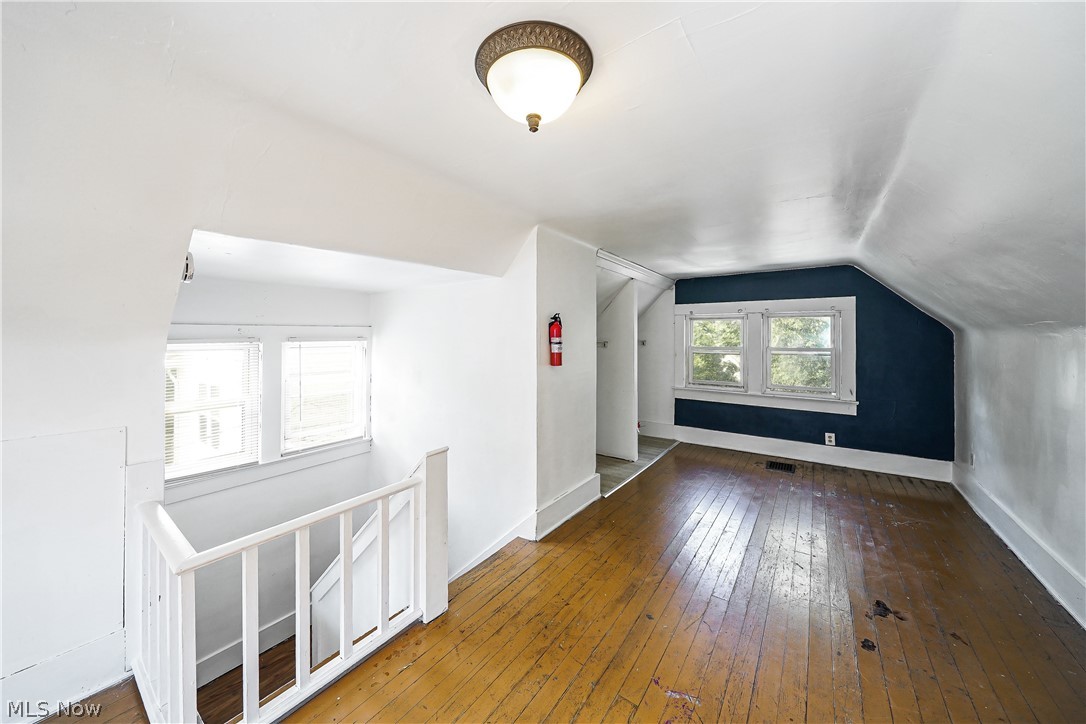 Ledge - Residential Lease