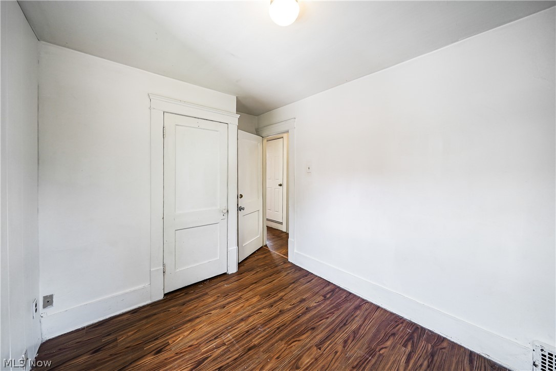 Ledge - Residential Lease