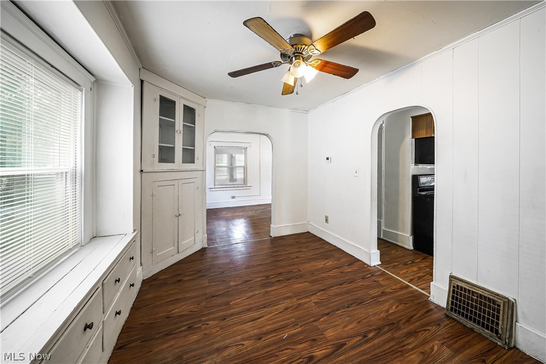 Ledge - Residential Lease