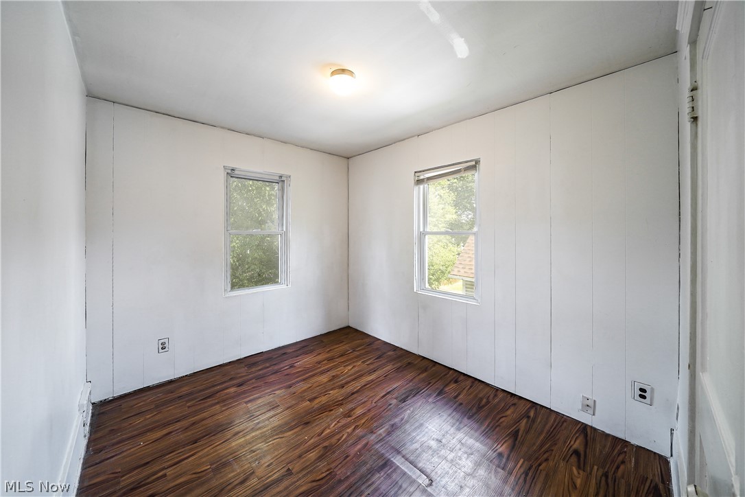 Ledge - Residential Lease