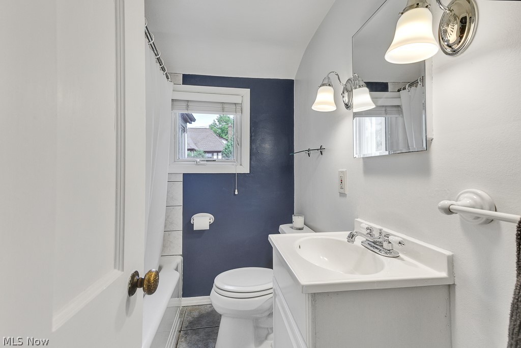 Beach Cliff - Residential