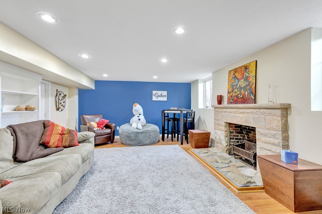 Beach Cliff - Residential