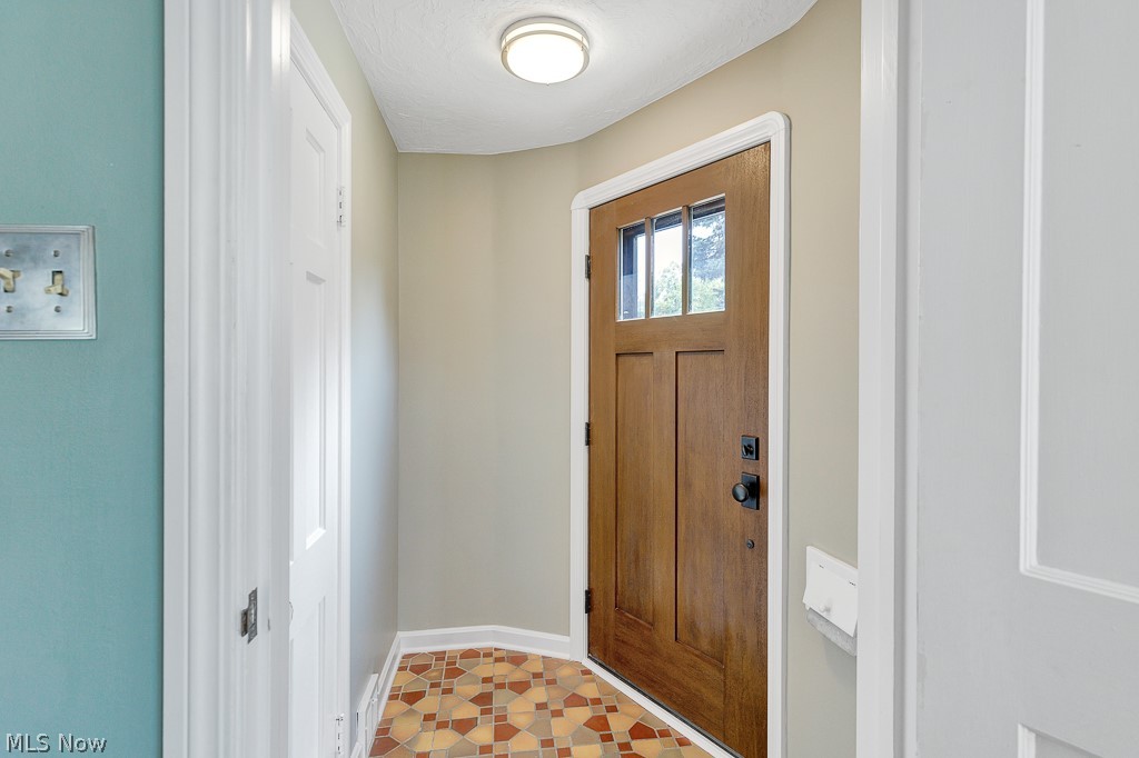 Beach Cliff - Residential