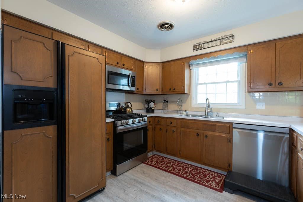 5940 Hansom Drive, Solon, Ohio image 5