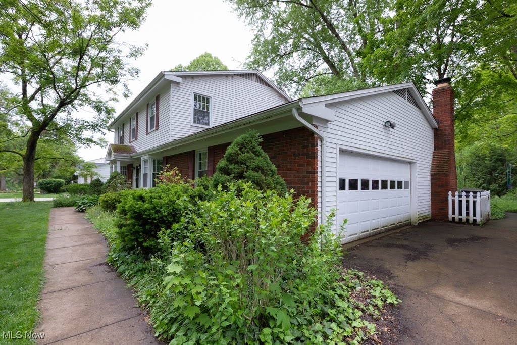 5940 Hansom Drive, Solon, Ohio image 43